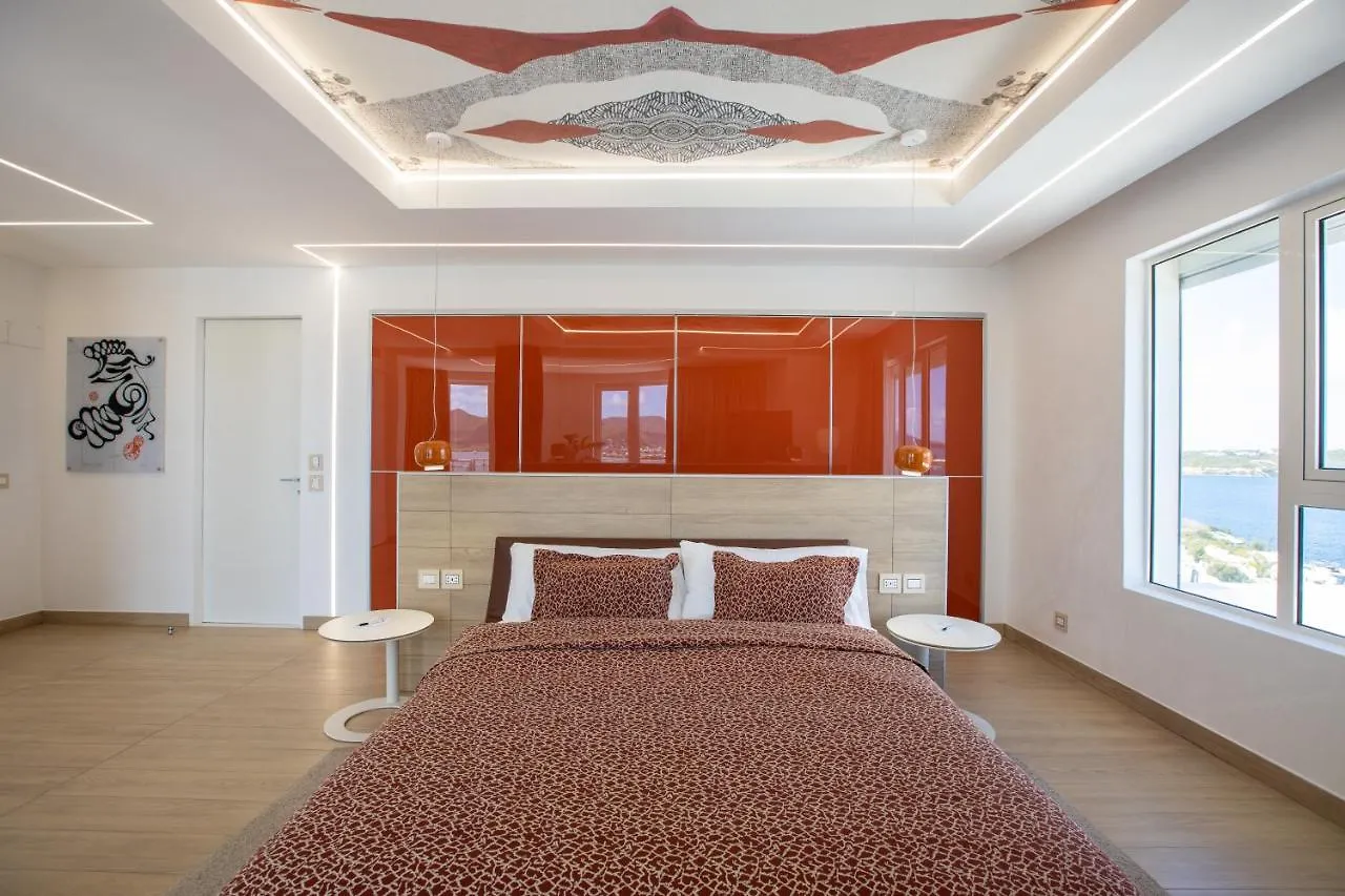 Serenity Penthouse Lowlands